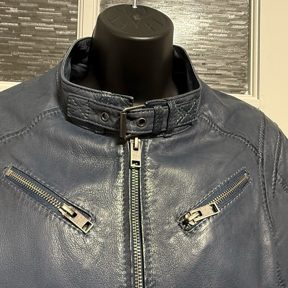 Overland Leather Jacket - Picture 7 of 16